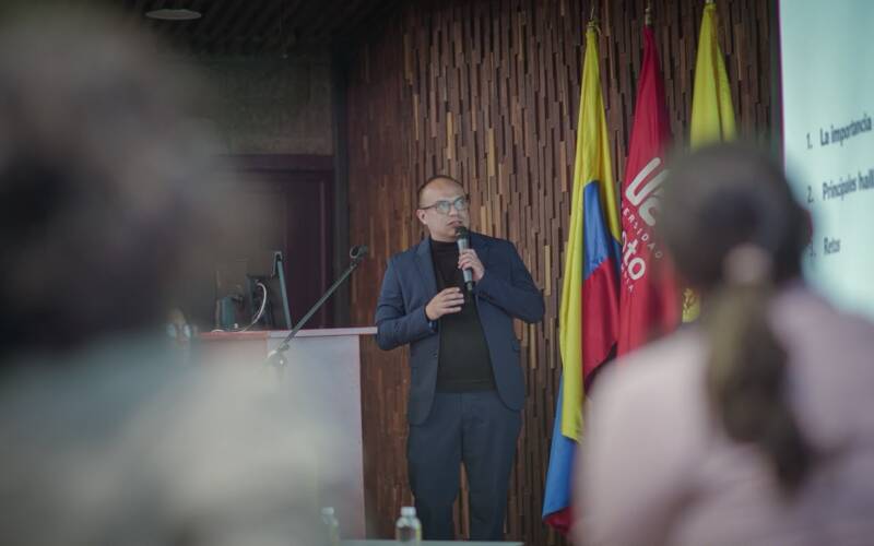 Juan Pablo Cardoso, director técnico de Síntesis y Cuentas Nacionales del DANE, en su intervención durante el panel