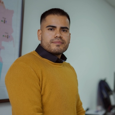 Fotografía de la persona a cargo del Área Gestión Contractual