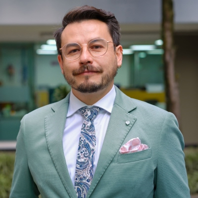 Fotografía de la persona a cargo de la Dirección DIRPEN